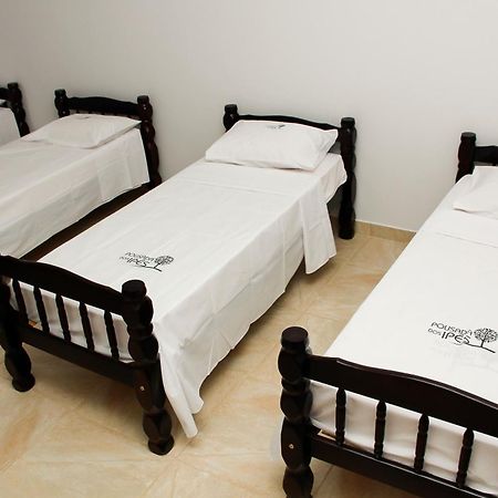 Pousada Flor Dos Ipes Trindade  Room photo